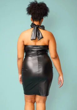 Plus Size Halter Tie Neck Mini Dress -FemiLook Sales Store 2005085 001 4