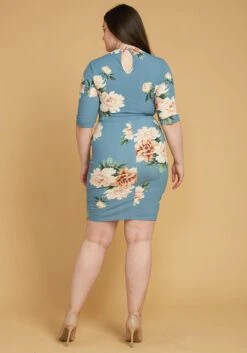 Asoph Plus Size Deep V-Neck Floral Bodycon Dress -FemiLook Sales Store 2005539 003 4