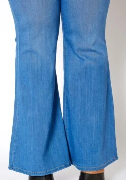 Vibrant Plus Size Basic Blue Washed Flared Hem Jean -FemiLook Sales Store 2013665 938 4