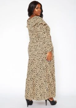 Asoph Plus Size Spotted Print Flare Maxi Dress -FemiLook Sales Store 2018433 190 3