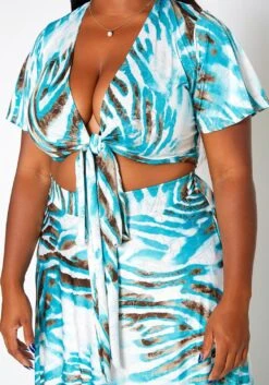 Asoph Plus Size Silver Lining Crop Top & Flare Maxi Skirt Set -FemiLook Sales Store 2018563 140 4