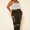 Plus Size Color Pop Cargo Pants -FemiLook Sales Store 2018798 001 2