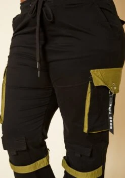Plus Size Color Pop Cargo Pants -FemiLook Sales Store 2018798 001 5