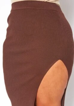 Plus Size High Waist Ribbed Midi Skirt -FemiLook Sales Store 2019063 181 4