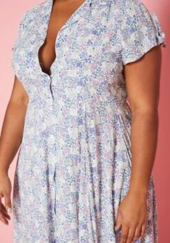 Plus Size Floral Print Flare Maxi Dress -FemiLook Sales Store 2019942 001 4