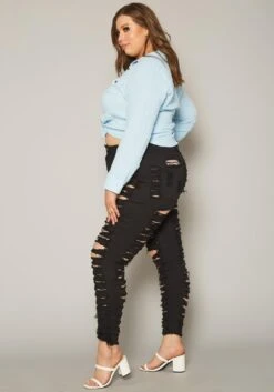 Plus Size Distressed Denim Jeans -FemiLook Sales Store 2019955 001 3