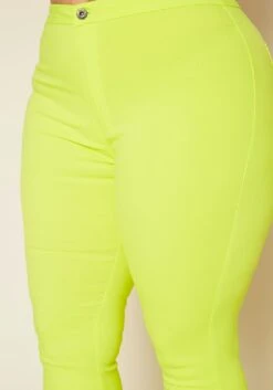 Plus Size Neon Yellow High Waist Skinny Jeans -FemiLook Sales Store 2020200 001 4