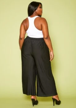 Plus Size Pleated Palazzo Pants -FemiLook Sales Store 2020362 001 4