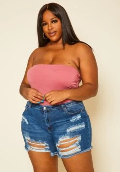Plus Size Distressed Denim Shorts -FemiLook Sales Store 2020607 001 3