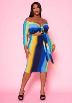 Plus Size Gradient Print Tie Front Bodycon Dress -FemiLook Sales Store 2020972 002 2