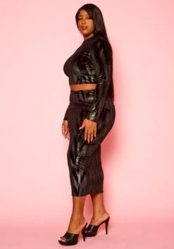 Plus Size Metallic Print Two Piece Set -FemiLook Sales Store 2021318 001 2