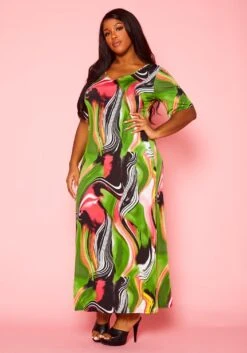 Plus Size Abstract Print Maxi Dress -FemiLook Sales Store 2021397 001 2
