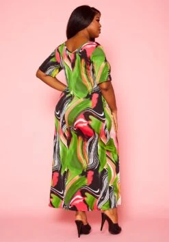 Plus Size Abstract Print Maxi Dress -FemiLook Sales Store 2021397 001 3