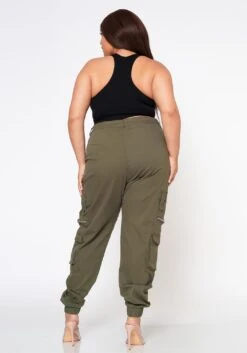 Plus Size Ankle Cuffed Utility Cargo Pants -FemiLook Sales Store 2022559 001 3