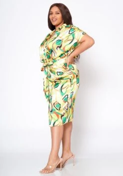 Plus Size Abstract Pattern Button Front Midi Dress -FemiLook Sales Store 2022577 001 1